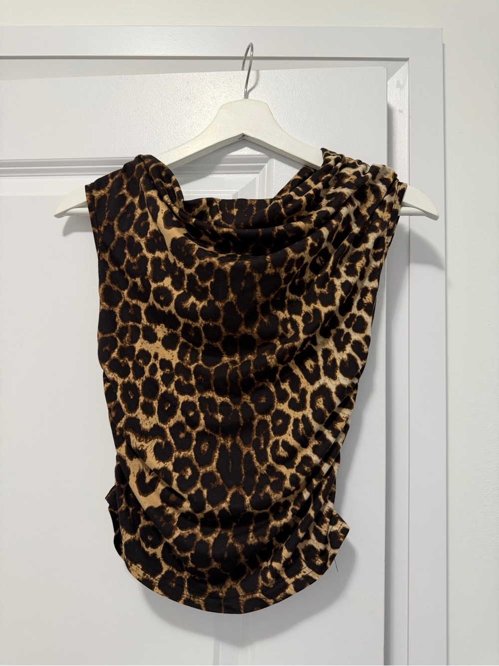 ROMWE Leopard Print Draped Cowl Neck Sleeveless Top - Black & Tan